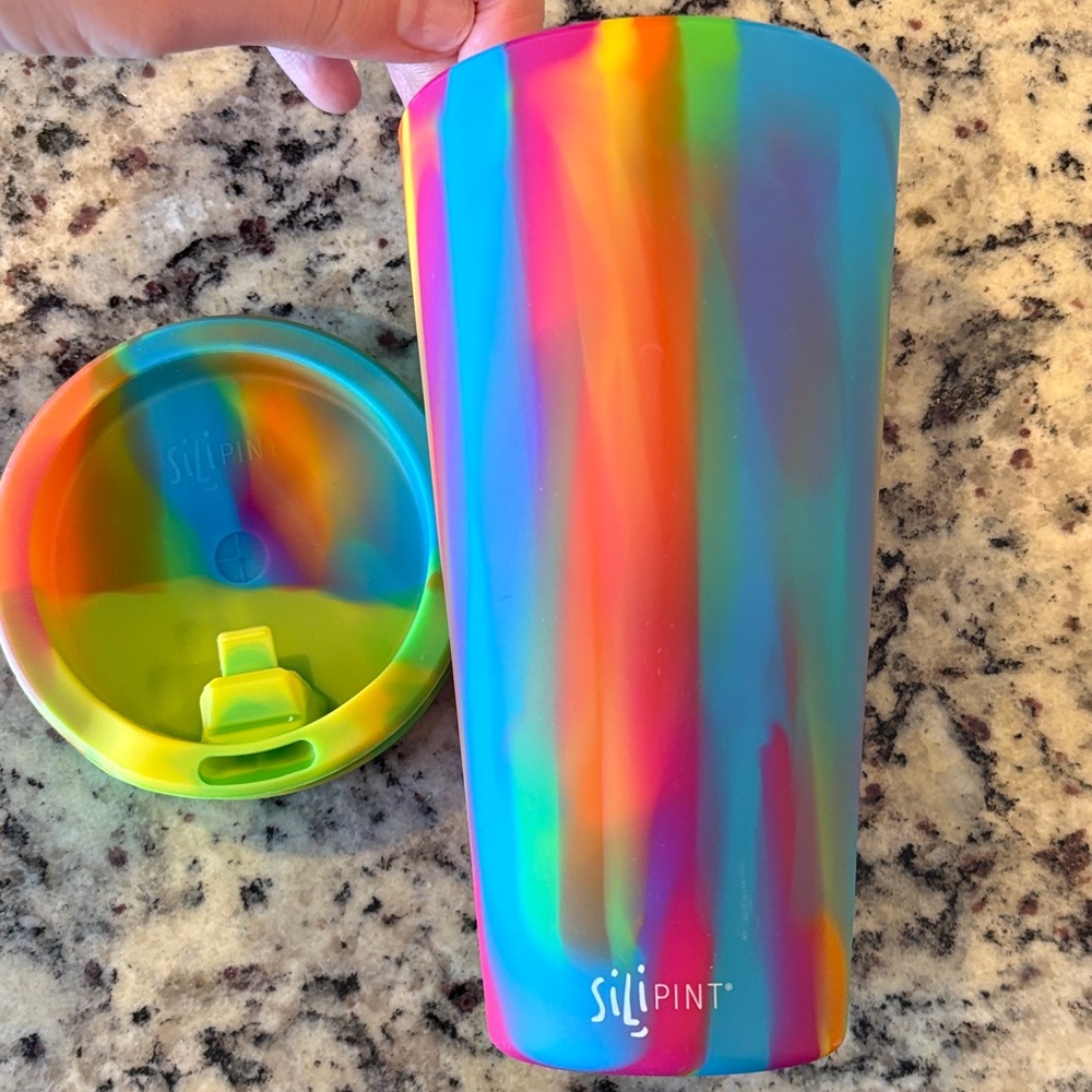 Colorful Silicone Silipint Tumbler 22oz